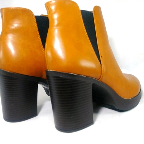 Ankle boots - Picture 15 of 16